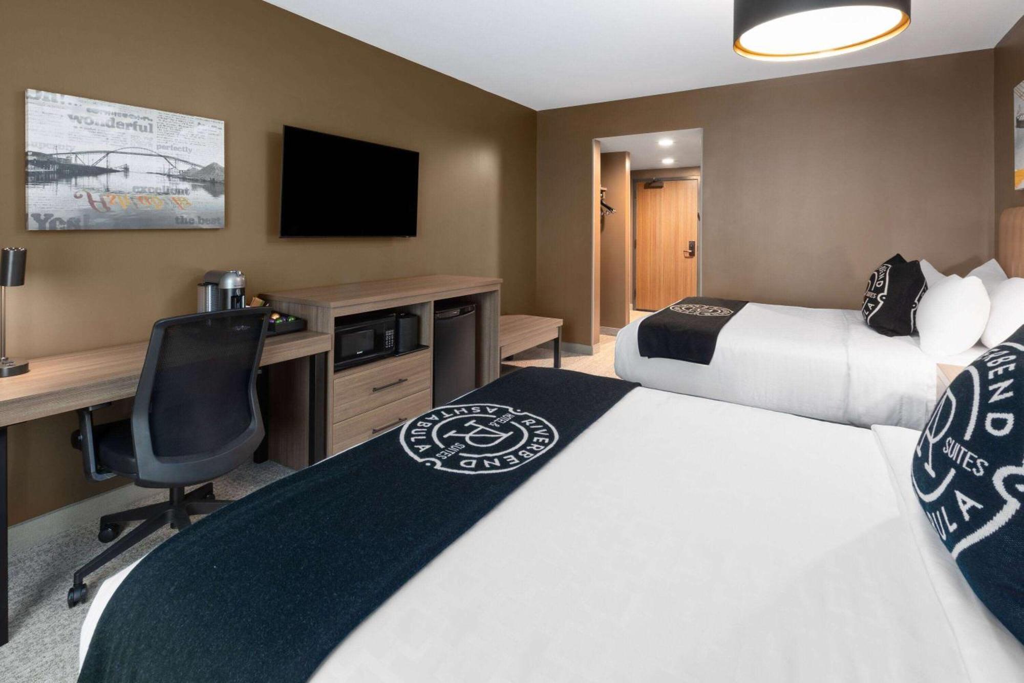 Riverbend Hotel And Suites, Trademark Collection By Wyndham Аштабула Екстер'єр фото