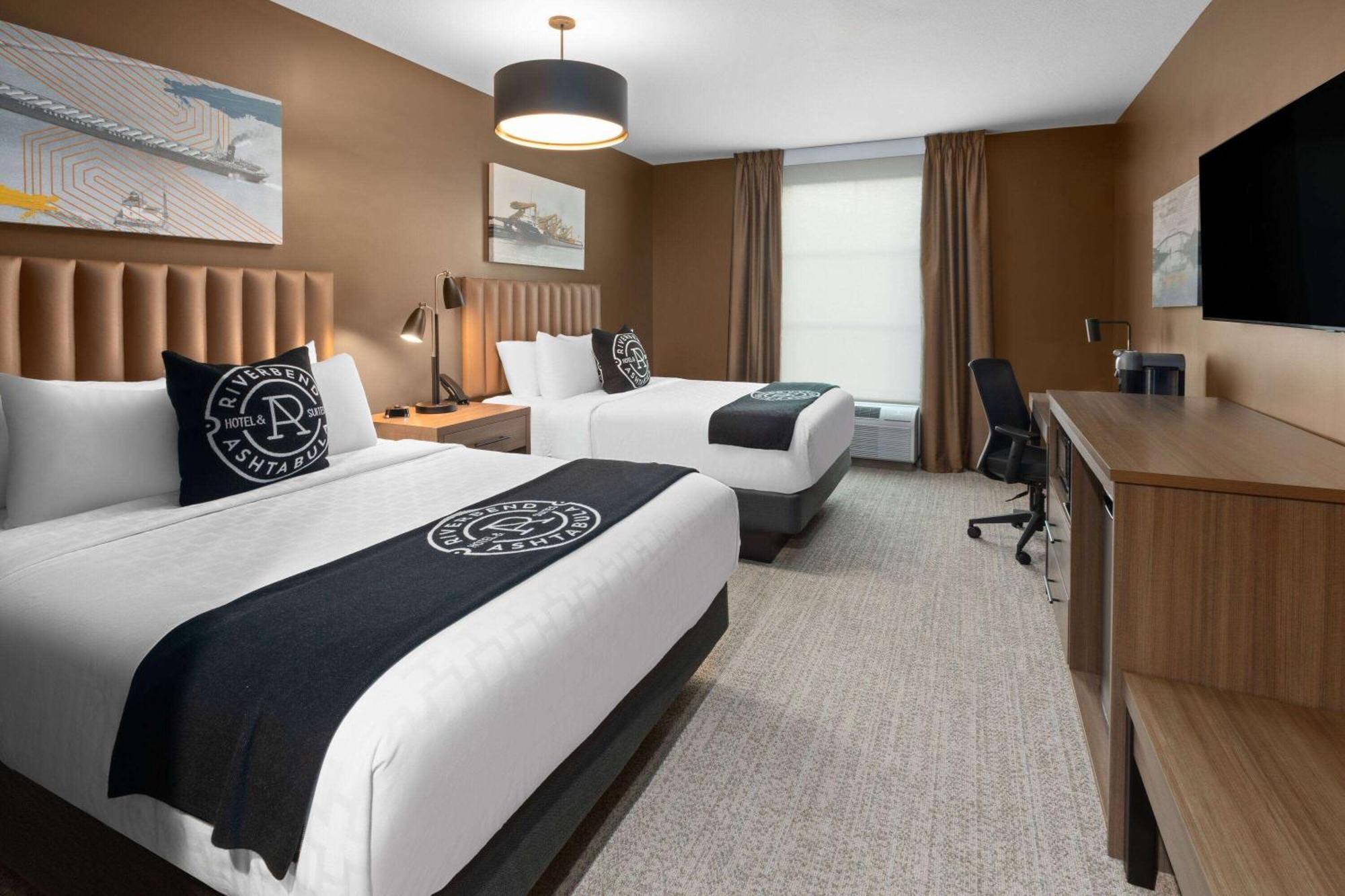 Riverbend Hotel And Suites, Trademark Collection By Wyndham Аштабула Екстер'єр фото
